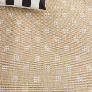 Safavieh Terrace Power Loomed Polypropylene Runner Rug Geometric Grid Indoor Outdoor Beige 2'-3" x 8'-0" TER806B-28