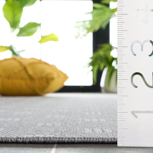 Safavieh Terrace Power Loomed Polypropylene Runner Rug Geometric Grid Indoor Outdoor Gray 2'-3" x 8'-0" TER806F-28