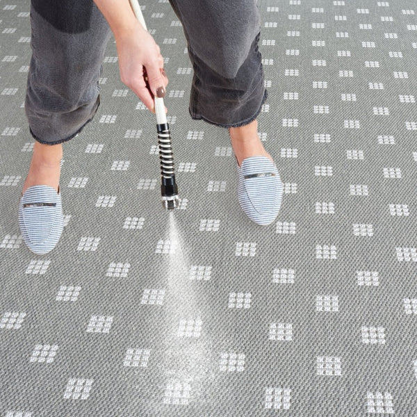 Safavieh Terrace Power Loomed Polypropylene Runner Rug Geometric Grid Indoor Outdoor Gray 2'-3" x 8'-0" TER806F-28