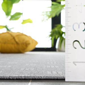 Safavieh Terrace Power Loomed Polypropylene Runner Rug Geometric Grid Indoor Outdoor Gray 6'-7" x 6'-7" Square TER806F-7SQ