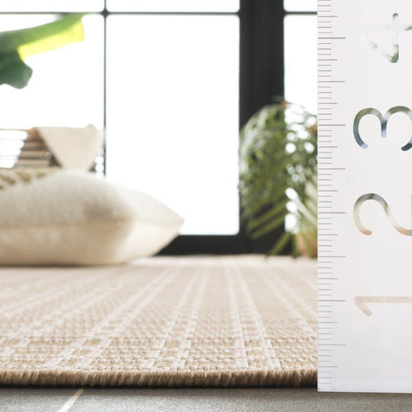 Safavieh Terrace Geometric Lattice Polypropylene Runner Rug for Indoor Outdoor Hallway Use TER808B-28