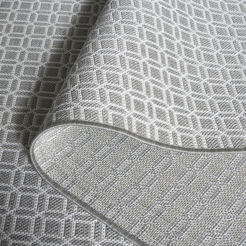 Safavieh Terrace Low-Profile Ivory Grey Geometric Rug — Durable Power-Loomed Polypropylene, Indoor/Outdoor Use 8'-0" x 10'-0" TER808F-8