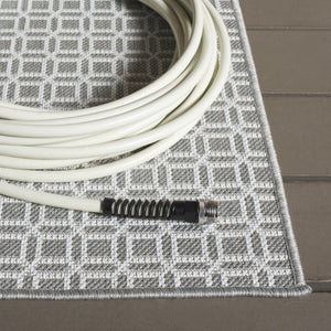 Safavieh Terrace Geometric Indoor Outdoor Area Rug Power Loomed Polypropylene for Modern Living TER808F-7SQ