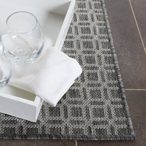 Safavieh Terrace Polypropylene Geometric Square Rug Power Loomed for Indoor Outdoor Patios TER808H-7SQ