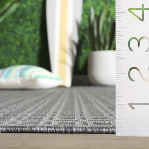 Safavieh Terrace Polypropylene Geometric Square Rug Power Loomed for Indoor Outdoor Patios TER808H-7SQ