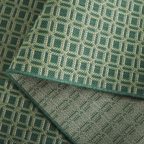 Safavieh Terrace Durable Geometric Green Area Rug — Weather-Resistant Polypropylene, Low-Profile, Easy-Care Excellence 4'-0" x 6'-0" TER808Y-4