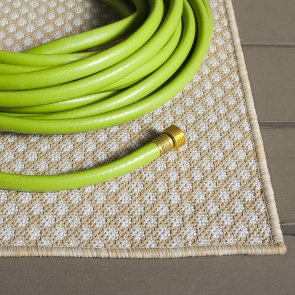 Safavieh Terrace Power-Loomed Polypropylene Runner Rug with Geometric Pattern for Hallways Beige 2'-3" x 8'-0" TER810B-28