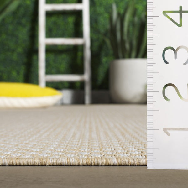 Safavieh Terrace Power-Loomed Polypropylene Runner Rug with Geometric Pattern for Hallways Beige 2'-3" x 8'-0" TER810B-28