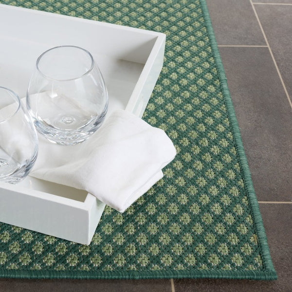 Safavieh Terrace Power-Loomed Polypropylene Runner Rug with Geometric Pattern for Hallways Green 2'-3" x 8'-0" TER810Y-28