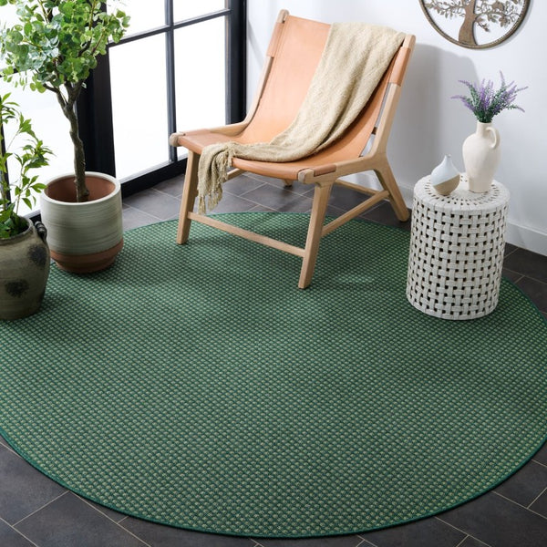Safavieh Terrace Power-Loomed Polypropylene Runner Rug with Geometric Pattern for Hallways Green 6'-7" x 6'-7" Round TER810Y-7R