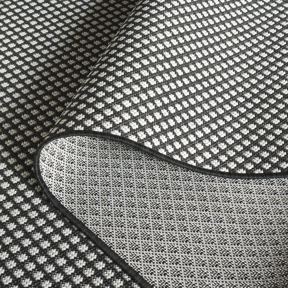 Safavieh Terrace Modern Black & White Geometric Rug — Low 1/4" Pile, Durable Polypropylene For Indoor/Outdoor Use 9'-0" x 12'-0" TER810Z-9