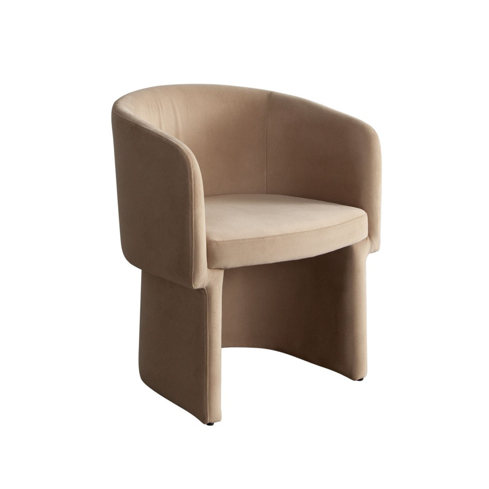 Diamond Sofa Tess Dining Chair In Luxurious Camel Velvet - Stylish Barrel Design & Space-saving Comfort Camel Fabric Tessdcca