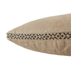Jaipur Living Jaipur Living Taiga Linen Throw Pillow Tribal Bordered 24 Inch Square Boho Accent Beige Poly Fill PLW103586