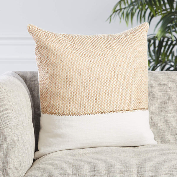 Jaipur Living Jaipur Living Sila Embroidered Linen Blend Geometric Throw Pillow for Neutral Boho Interiors Gold Down PLW103468