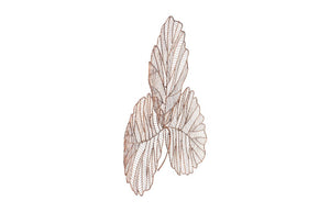 Phillips Collection Tri Leaf Metal Wall Sculpture Botanical Veined Copper Accent for Living Rooms Copper/Black Medium TH100859