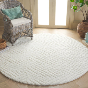Safavieh Tahoe Luxurious Round Area Rug - Plush Power-loomed Geometric Design For Modern Elegance White 60% Polypropylene,Jute 40% Tho652a-3sq