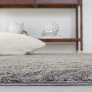 Safavieh Tahoe Luxurious Round Area Rug - Plush Power-loomed Geometric Design For Modern Elegance Grey 60% Polypropylene,Jute 40% Tho652f-7sq