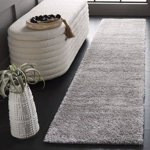 Safavieh Tahoe Shag Area Rug - Luxurious Ivory And Grey Design For Modern Living Spaces And Cozy Comfort Grey ,Dark Grey 60% Polypropylene,Jute 40% Tho653g-69