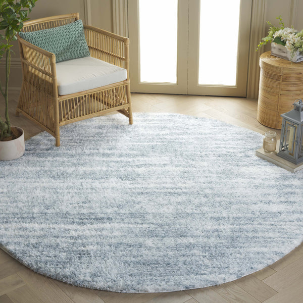 Safavieh Tahoe Shag Area Rug - Luxurious Ivory And Grey Design For Modern Living Spaces And Cozy Comfort Blue ,Ivory 60% Polypropylene,Jute 40% Tho653m-6