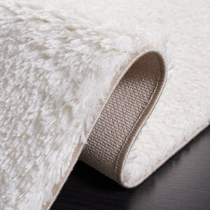 Safavieh Tahoe Shag Area Rug - Luxurious Turkish Craftsmanship, Plush Comfort, And Timeless Elegance For Any Space White 60% Polypropylene,Jute 40% Tho670a-10