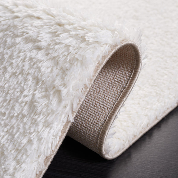 Safavieh Tahoe Shag Area Rug - Luxurious Turkish Craftsmanship, Plush Comfort, And Timeless Elegance For Any Space White 60% Polypropylene,Jute 40% Tho670a-10