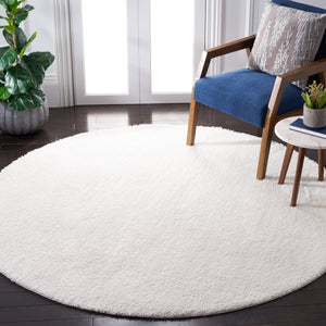 Safavieh Tahoe Shag Area Rug - Luxurious Turkish Craftsmanship, Plush Comfort, And Timeless Elegance For Any Space White 60% Polypropylene,Jute 40% Tho670a-10