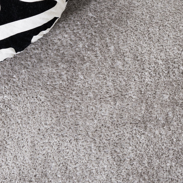 Safavieh Tahoe Shag Area Rug - Luxurious Turkish Craftsmanship, Plush Comfort, And Timeless Elegance For Any Space Grey 60% Polypropylene,Jute 40% Tho670h-25