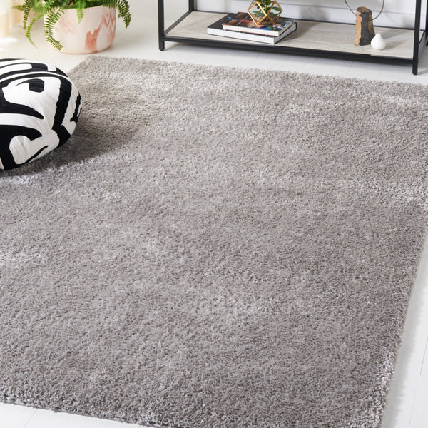 Safavieh Tahoe Shag Area Rug - Luxurious Turkish Craftsmanship, Plush Comfort, And Timeless Elegance For Any Space Grey 60% Polypropylene,Jute 40% Tho670h-25