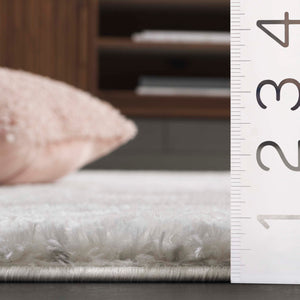 Safavieh Tahoe Luxurious Shag Area Rug - Elegant Ivory And Gold Design For Modern Home Décor Comfort Ivory ,Grey 60% Polypropylene,Jute 40% Tho688f-4