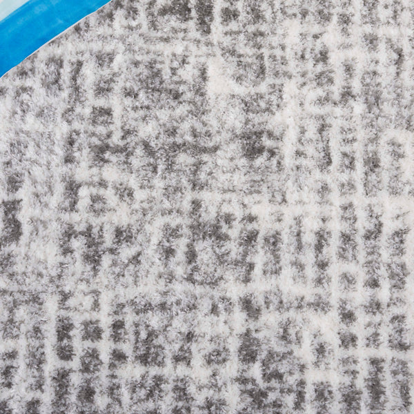 Safavieh Tahoe Luxurious Shag Area Rug - Contemporary Elegance In Ivory And Grey For Any Room Decor Ivory ,Grey 60% Polypropylene,Jute 40% Tho690f-7r