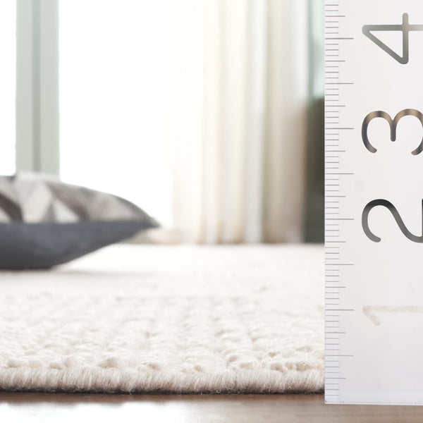 Safavieh Tibetan Hand-knotted Area Rug - Timeless Elegance In Plush Wool & Cotton For Modern Home Decor Ivory 80% Wool,20% Cotton Tib556a-10