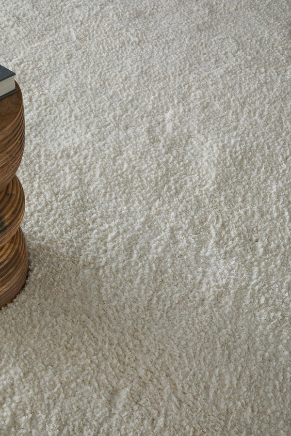 Feizy Rugs Tula Faux Fur Shag Area Rug Plush Polyester Pile for Modern Bedroom or Living Room TLA8A98FWHT000C00