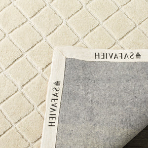 Harrison Hand Hooked Poly-Arcylic Pile Rug – Elegant Design for Timeless Home Décor Style and Comfort