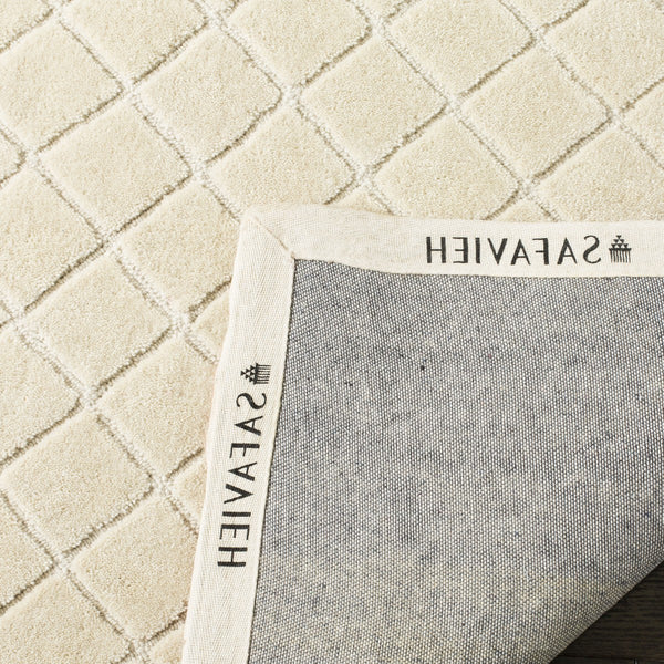 Harrison Hand Hooked Poly-Arcylic Pile Rug – Elegant Design for Timeless Home Décor Style and Comfort