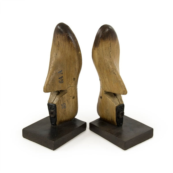 Zentique Resin Hand-Painted Shoe Bookends — Weighted Decorative Shelf Support, Durable Resin Sculptural Accent TM4014049