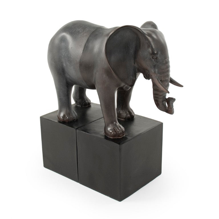 Zentique Resin Elephant Bookend with Antique Finish — Hand-Finished, Weighted Decorative Shelf Support for Home Decor TME4617004