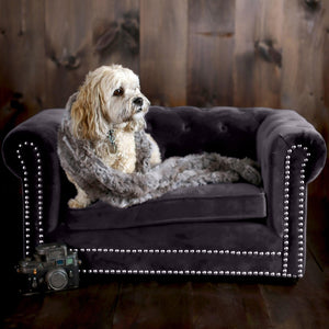 TOV Furniture Husky Velvet Pet Bed - Chic, Stylish & Durable Pet Bed with Washable Upholstery for Ultimate Comfort Grey TOV-P2036-G