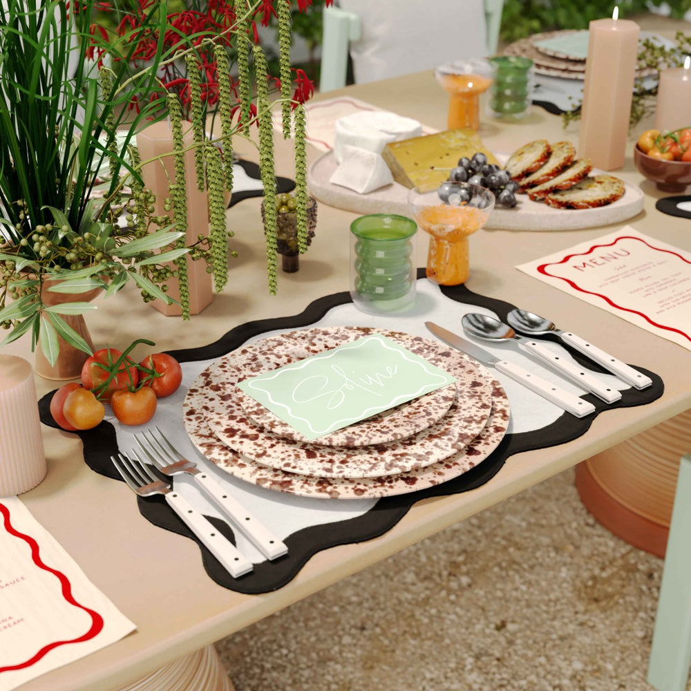 TOV Furniture Scalloped Edge Cotton Placemats - Set of 4 Chic, Durable, and Stylish for Modern Table Settings Black/White TOV-T18677