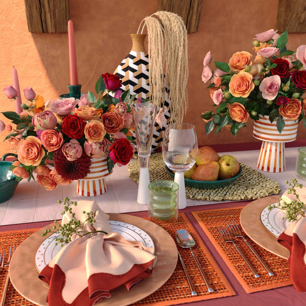 TOV Furniture Peele Seagrass Placemat Set – Handcrafted, Colorful and Durable Table Protectors for Every Occasion Terracotta TOV-T54306