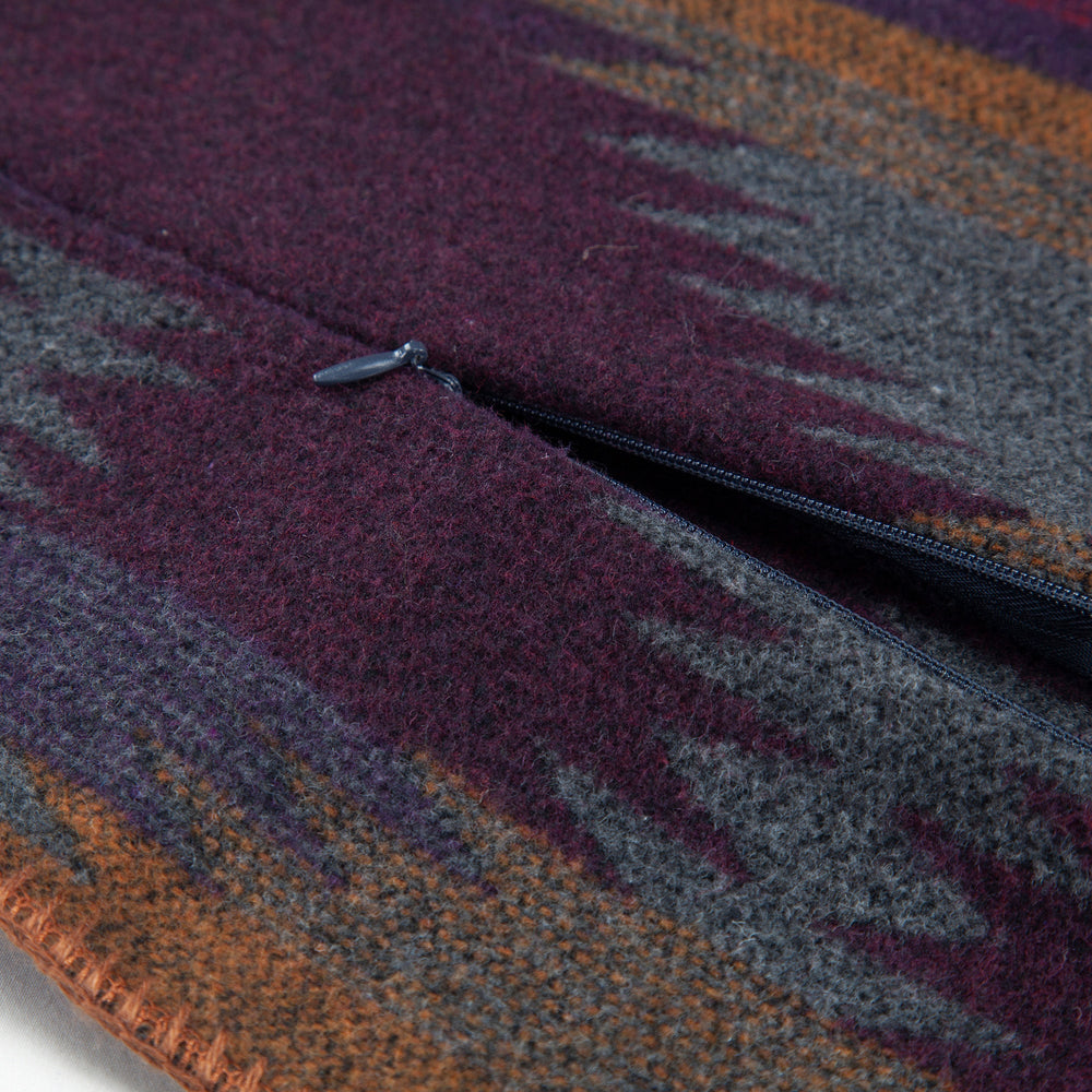 Hiend Accents Gila Wool Blend Self Cuff Pillowcase - Twilight Inspired Aztec Design For Cozy Home Decor Comfort Multi Color 85% Polyester,15% Wool Tr1935ps-ks-oc