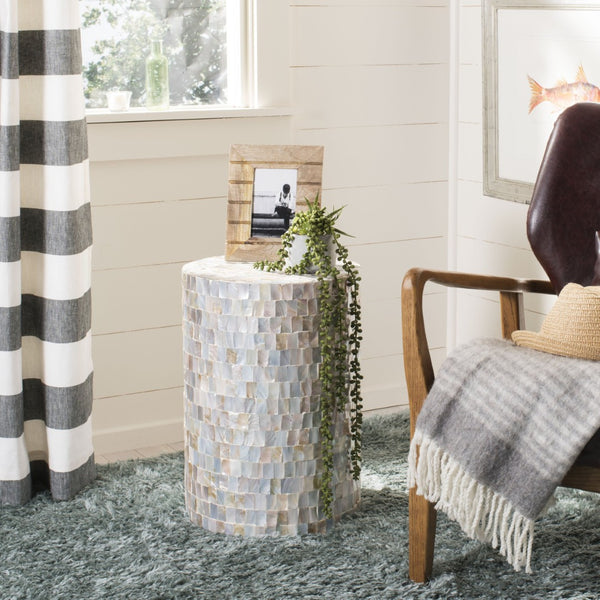 Safavieh Ariel Contemporary Mosaic Round Stool - Iridescent Faux Mother-Of-Pearl Accent For Chic Spaces TRB1004A