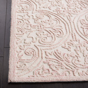 Safavieh Trace Hand-Tufted Ivory Pink Wool-Cotton Rug With Medallion Motif, Low Profile, Durable Comfort 6'-0" x 8'-0" TRC101U-68