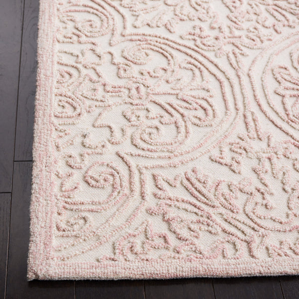Safavieh Trace Hand-Tufted Ivory Pink Wool-Cotton Rug With Medallion Motif, Low Profile, Durable Comfort 6'-0" x 8'-0" TRC101U-68