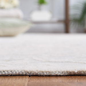 Safavieh Trace 304 Hand Tufted Transitional Rug Grey / Ivory TRC304F-8