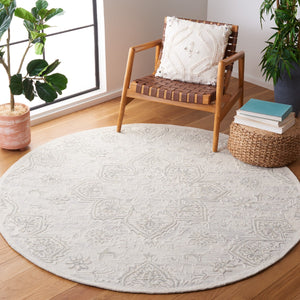 Safavieh Trace 304 Hand Tufted Transitional Rug Grey / Ivory TRC304F-8