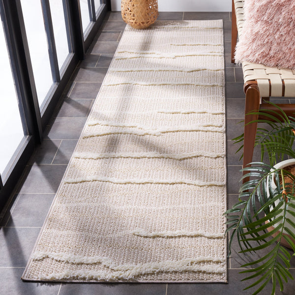 Safavieh Trends Elegant Beige And Ivory Wave Pattern Runner Rug - Modern Comfort For Any Space Beige ,Ivory 70% Polyester,30% Polypropylene Trd112b-2