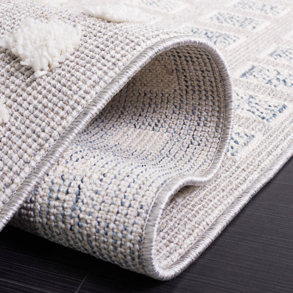 Safavieh Trends 122f Elegant Grey And Ivory Area Rug - Stylish Home Décor For Modern Living Spaces Grey ,Ivory 70% Polyester,30% Polypropylene Trd122f-5