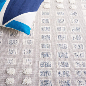 Safavieh Trends 122f Elegant Grey And Ivory Area Rug - Stylish Home Décor For Modern Living Spaces Grey ,Ivory 70% Polyester,30% Polypropylene Trd122f-5