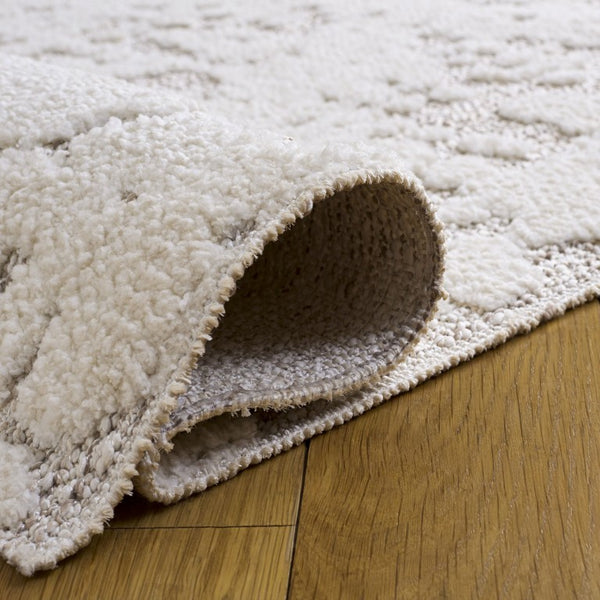 Safavieh Trends Solid Ivory Taupe Low Pile Hallway Runner Polyester Jute Blend Modern Neutral 6'-0" x 9'-0" TRD500A-6