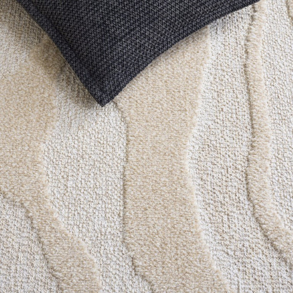 Safavieh Trends Power Loomed Solid Beige Ivory Runner Rug for Hallway or Kitchen Floor 6'-7" x 6'-7" Square TRD502B-7SQ